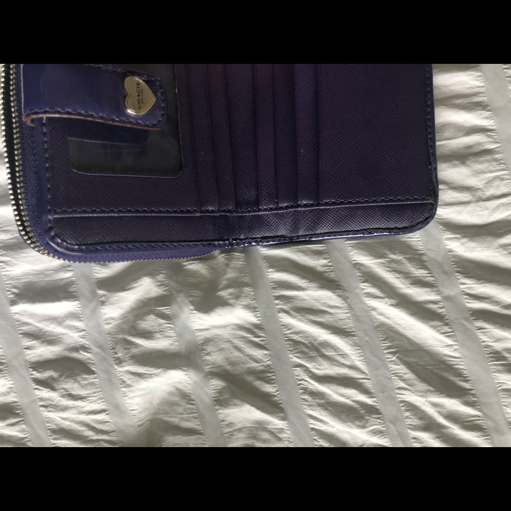 Coach Wallet - Picture 5 of 5